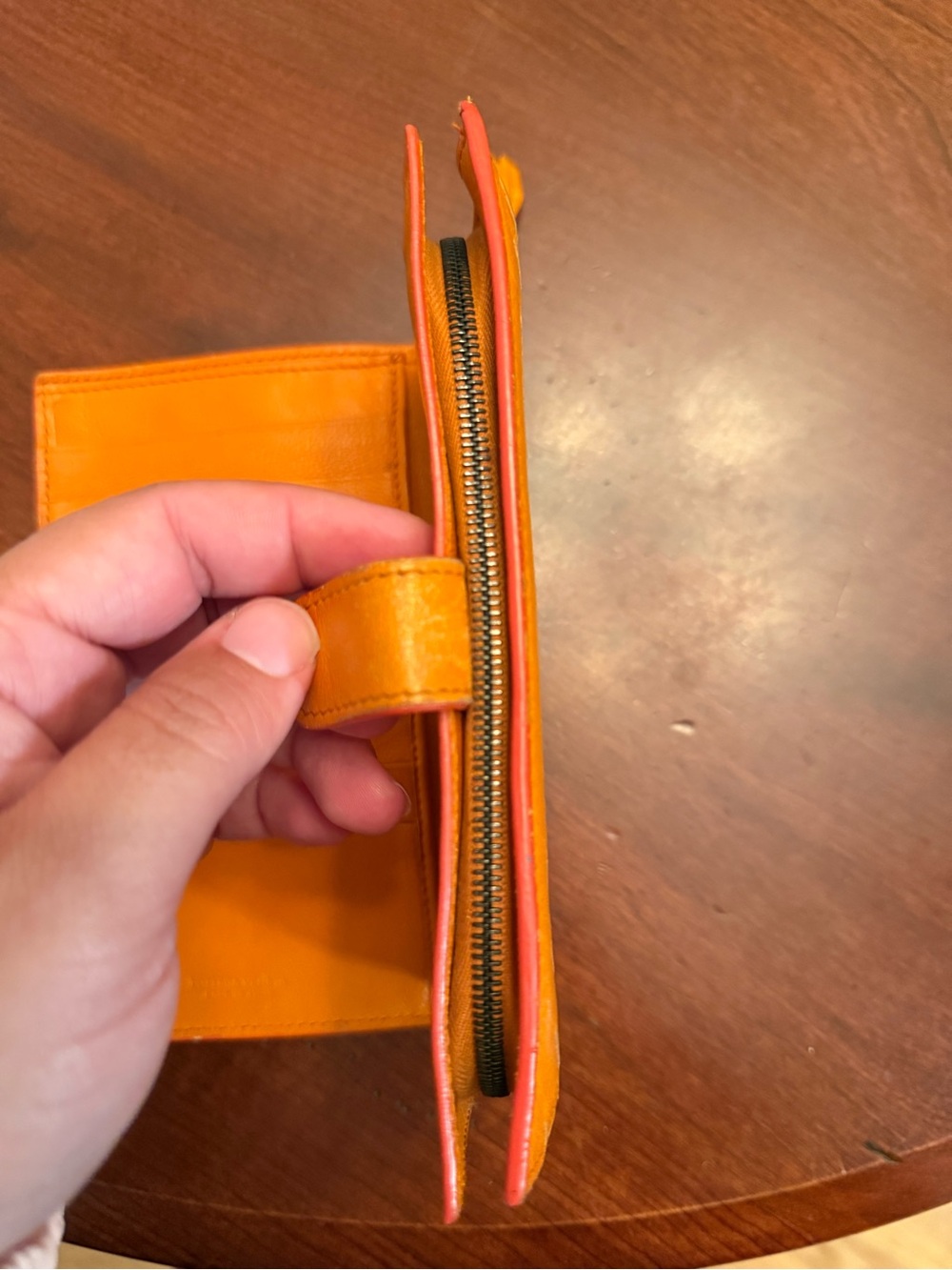 Bottega Veneta Orange Intrecciato Leather Zip Wallet - Picture 4 of 12